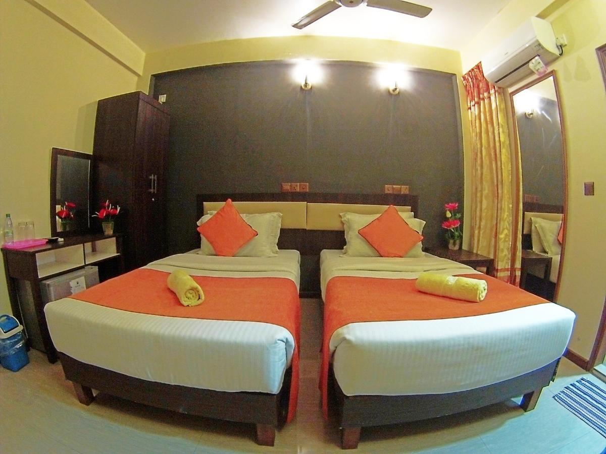 Seasunbeach Hotel Maldives Hulhumale Exterior foto