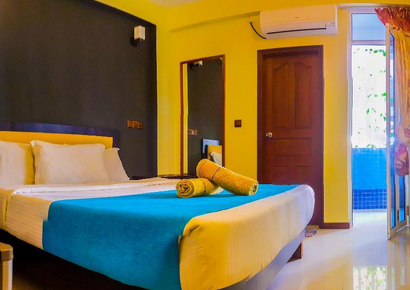 Seasunbeach Hotel Maldives Hulhumale Exterior foto